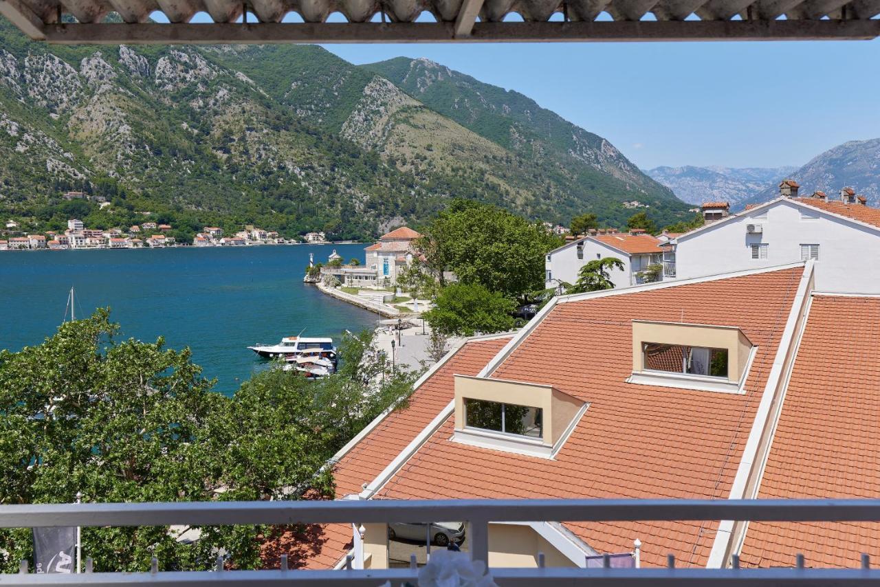 Apartment Plagenti With Sea View Kotor Exteriör bild