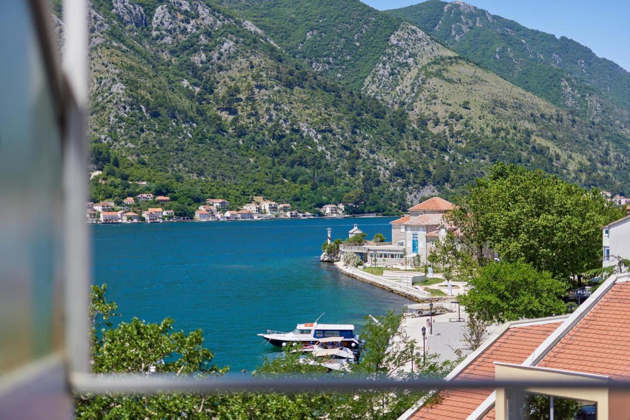 Apartment Plagenti With Sea View Kotor Exteriör bild